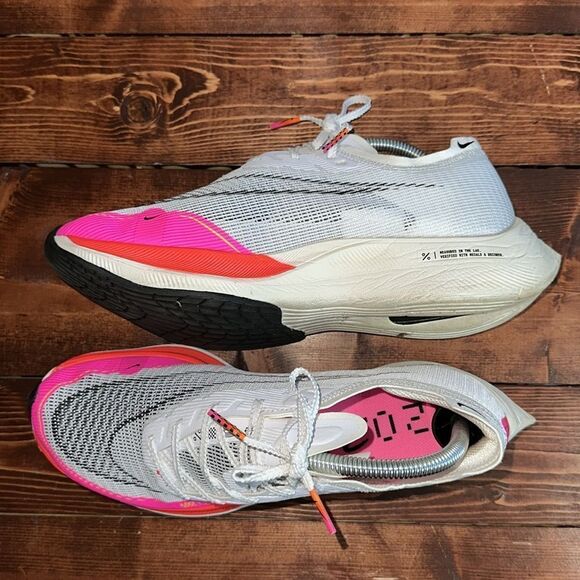 Women’s Nike ZoomX Vaporfly Next% 2 Pink Red - Picture 5 of 8